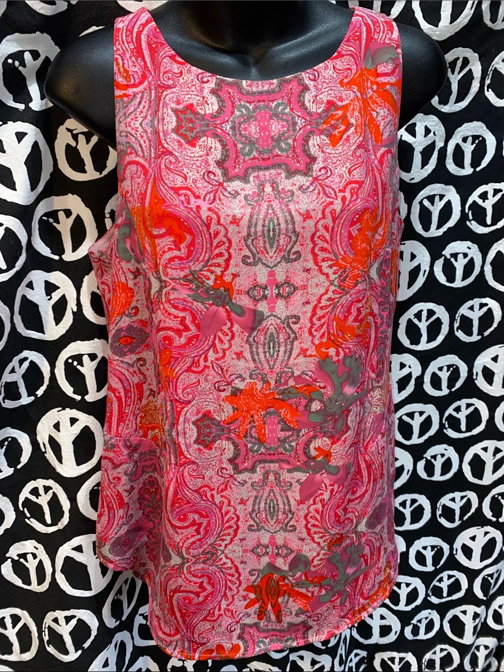 CAbiART DECO PINK FLORAL/PAISLEY TANK REAR ZIP SIDE SEAMS DARTS SZ S